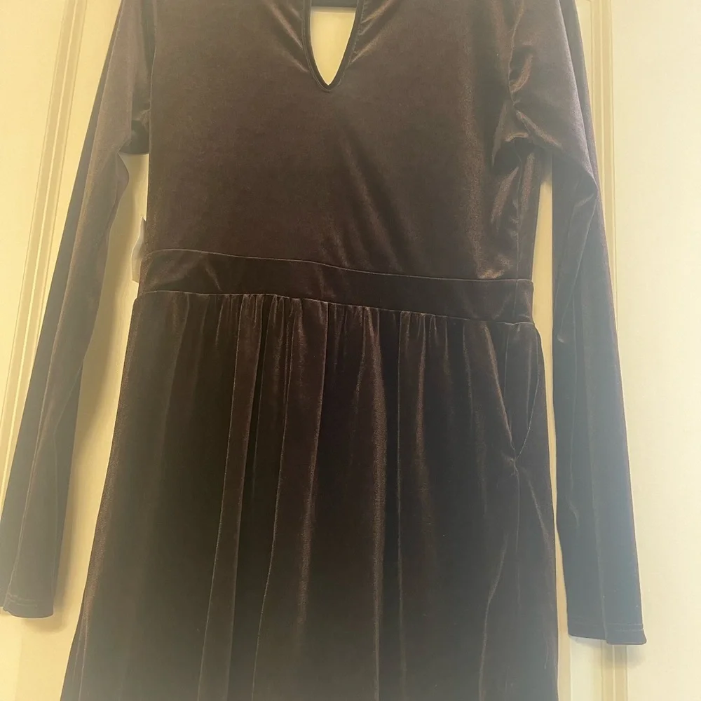 Charlotte Russe Deep Brown  Velvet Romper - Picture 6 of 7